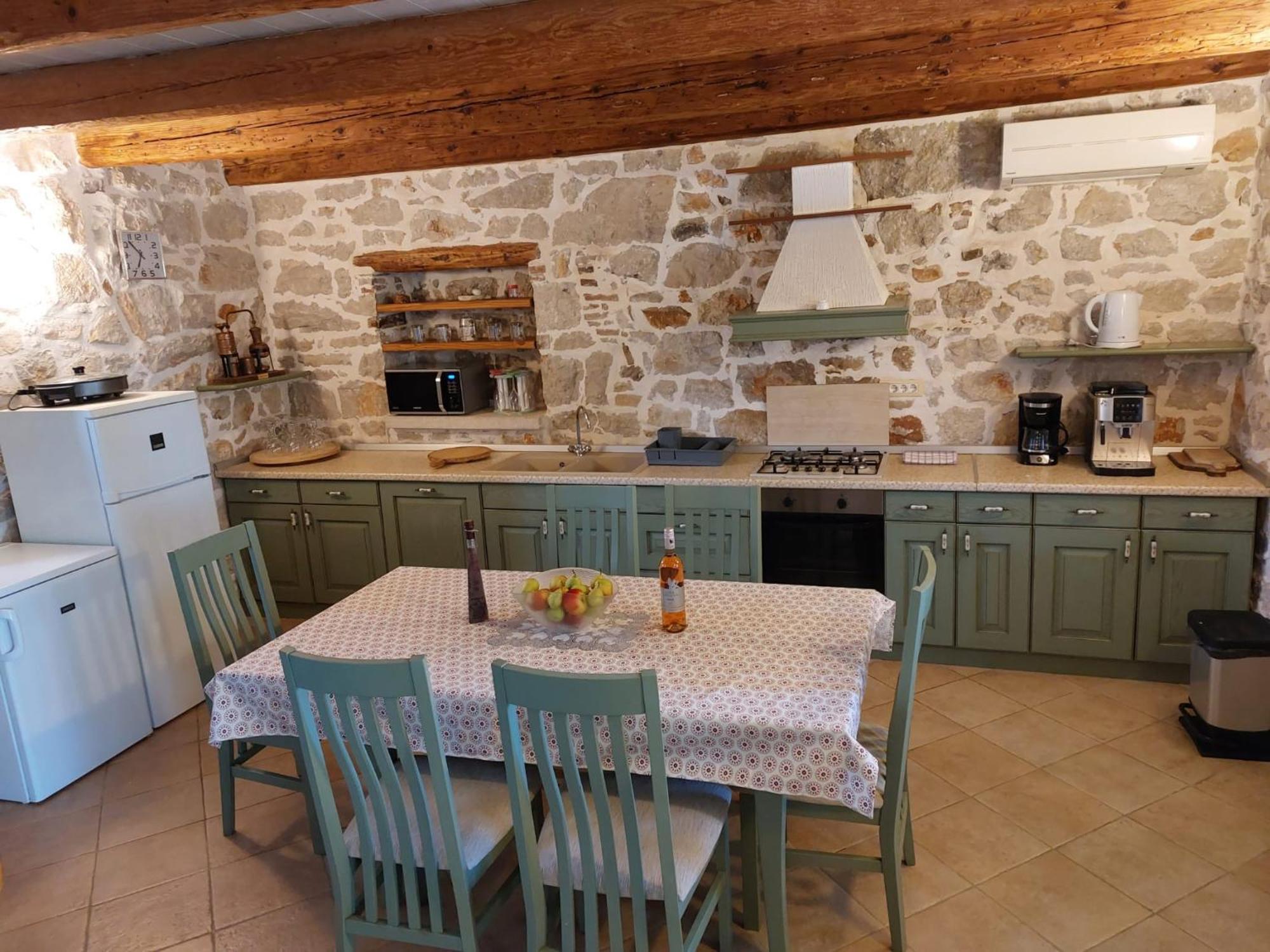 Villa Antonci-18, Pool, 3 Houses, Jacuzzi, Private Territory *